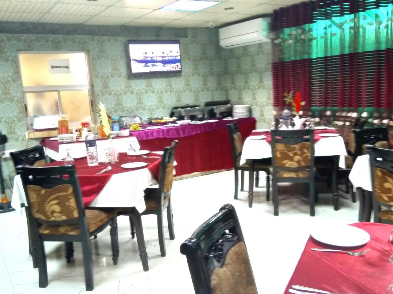 Hotel Lake View Plaza Dhaka Ngoại thất bức ảnh