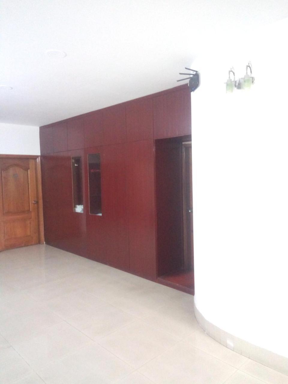 Hotel Lake View Plaza Dhaka Ngoại thất bức ảnh