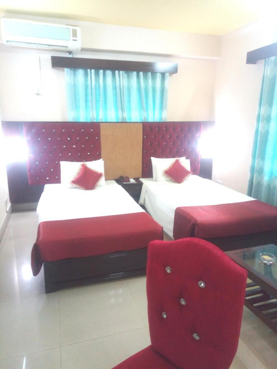 Hotel Lake View Plaza Dhaka Ngoại thất bức ảnh